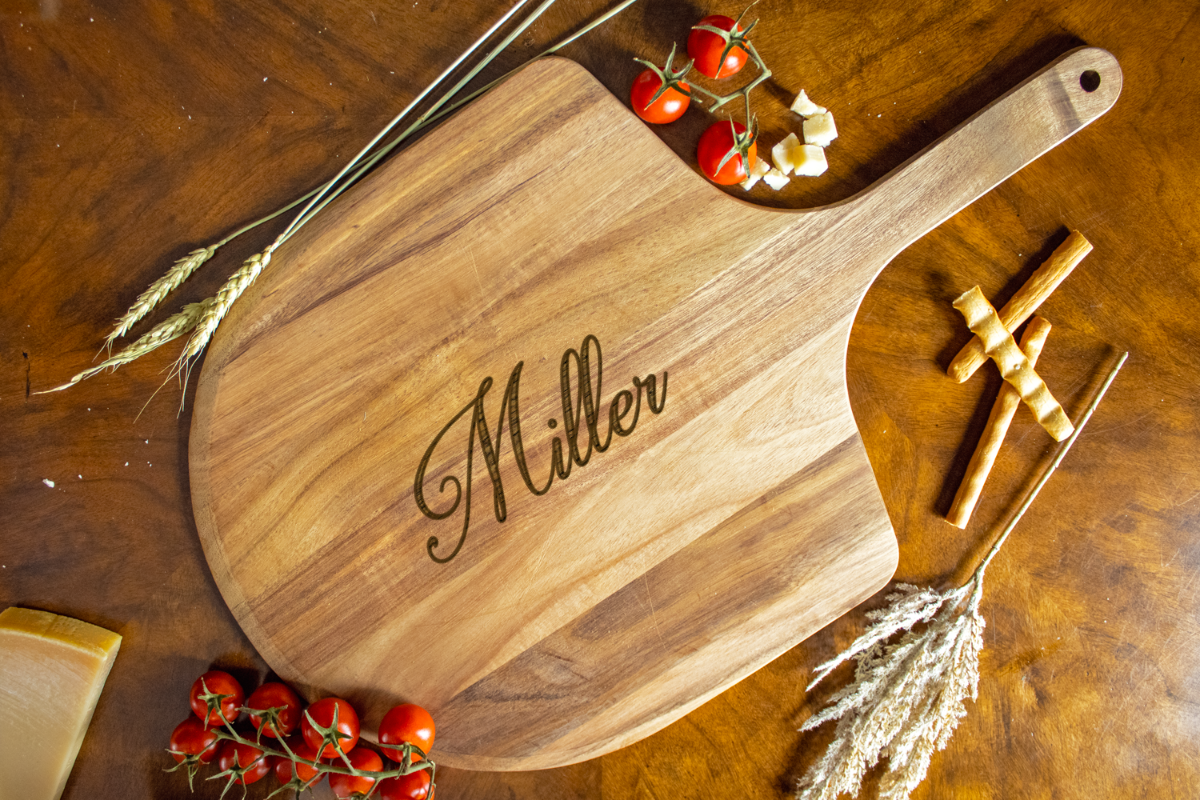 Personalized Acacia Wood Pizza Peel